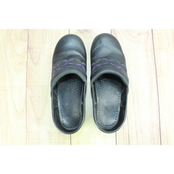 Dansko Women's Size 39 US 9 Slip-On Clogs Shoes Black Leather Embroidered - Picture 7 of 9